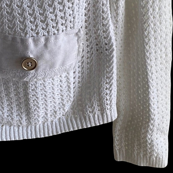 Laura Ashley. SHABBY CHIC white, cotton cardigan sweater - Picture 3 of 8